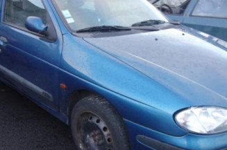 Porte arriere gauche RENAULT MEGANE 1
