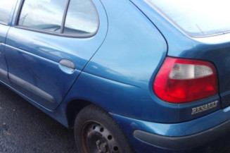 Porte arriere gauche RENAULT MEGANE 1