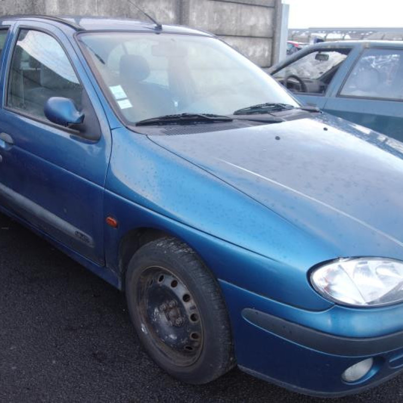Ceinture arriere droit RENAULT MEGANE 1 Photo n°5