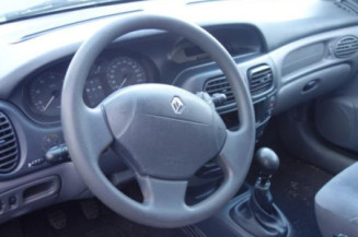Ceinture arriere droit RENAULT MEGANE 1