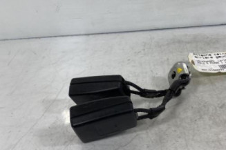 Attache ceinture arriere gauche VOLKSWAGEN POLO 5