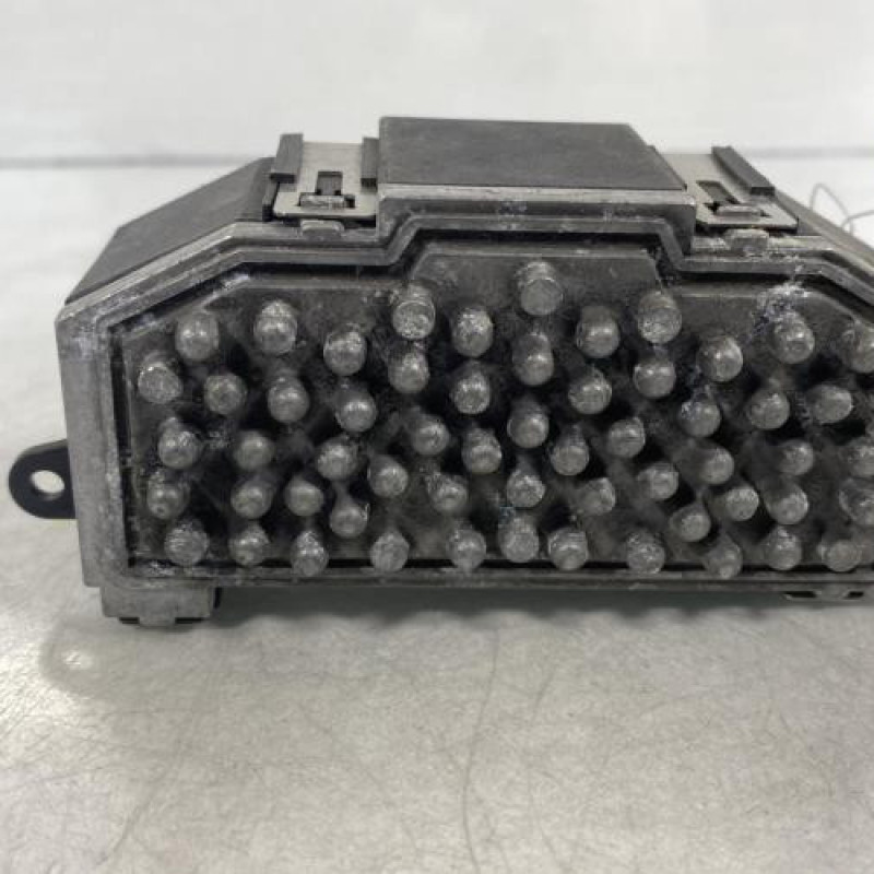 Resistance chauffage VOLKSWAGEN PASSAT 5 Photo n°1