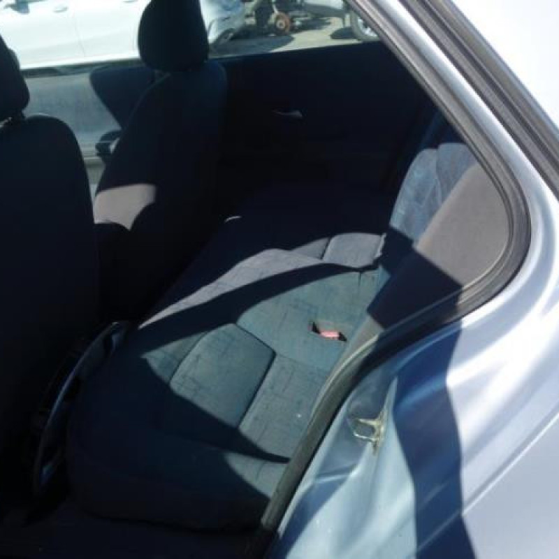 Porte avant gauche RENAULT LAGUNA 2 Photo n°8