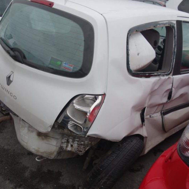 Air bag conducteur RENAULT TWINGO 2 Photo n°3