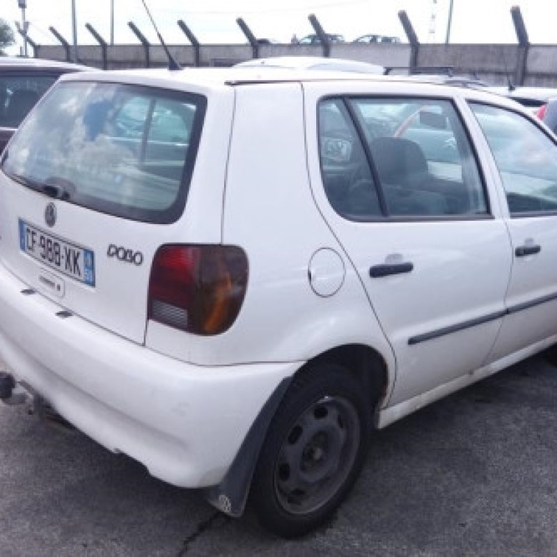 Ceinture arriere gauche VOLKSWAGEN POLO 3 Photo n°6