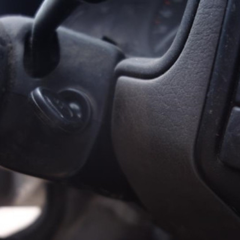 Ceinture arriere gauche VOLKSWAGEN POLO 3 Photo n°12