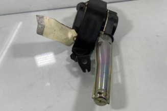 Pretensionneur de ceinture avant droit VOLKSWAGEN POLO 3
