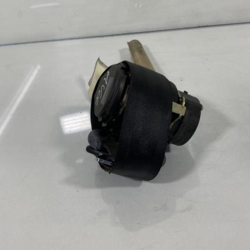Pretensionneur de ceinture avant gauche VOLKSWAGEN POLO 3 Photo n°2