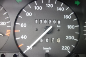 Bras essuie glace avant gauche VOLKSWAGEN PASSAT 3