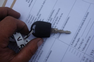 Attache ceinture arriere droit VOLKSWAGEN PASSAT 3