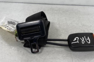 Attache ceinture arriere gauche VOLKSWAGEN PASSAT 3 Photo n°1