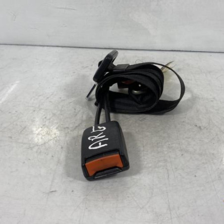 Attache ceinture arriere gauche VOLKSWAGEN PASSAT 3