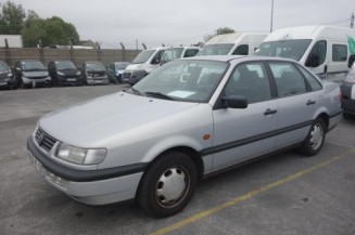 Vase de lave glace VOLKSWAGEN PASSAT 3