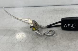 Attache ceinture arriere droit SEAT IBIZA 3