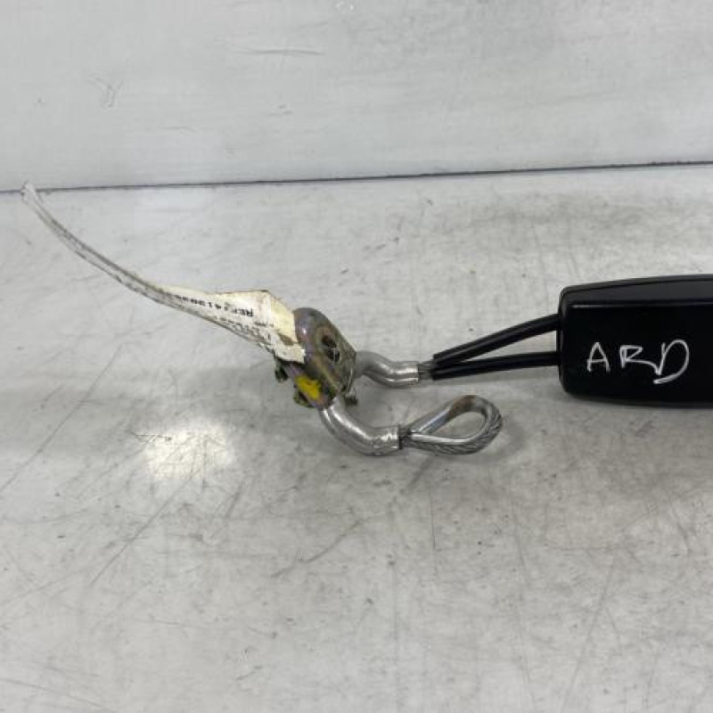 Attache ceinture arriere droit SEAT IBIZA 3 Photo n°3