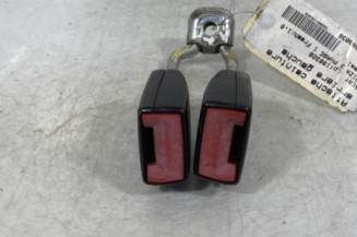 Attache ceinture arriere gauche SEAT IBIZA 3 Photo n°1