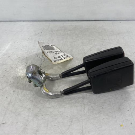 Attache ceinture arriere gauche SEAT IBIZA 3