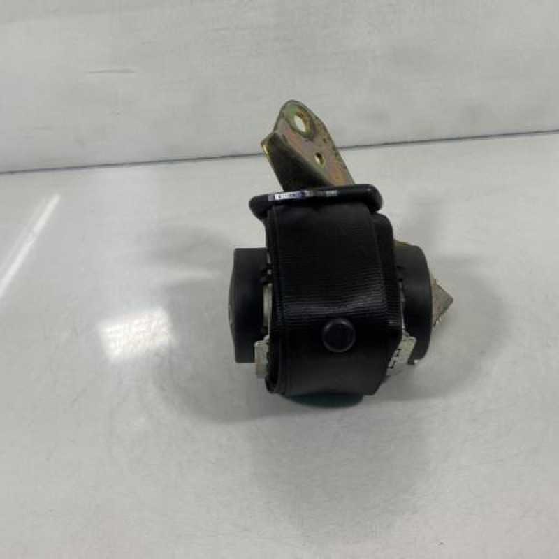 Ceinture arriere gauche VOLKSWAGEN GOLF 5 Photo n°2