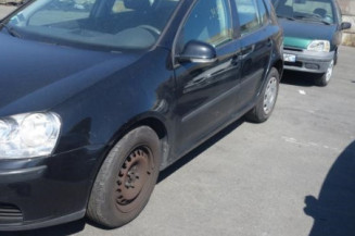 Ceinture arriere gauche VOLKSWAGEN GOLF 5