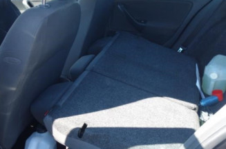 Ceinture arriere gauche VOLKSWAGEN GOLF 5