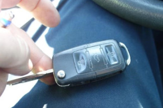 Ceinture arriere gauche VOLKSWAGEN GOLF 5