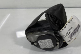 Pretensionneur de ceinture avant droit VOLKSWAGEN GOLF 5 Photo n°1