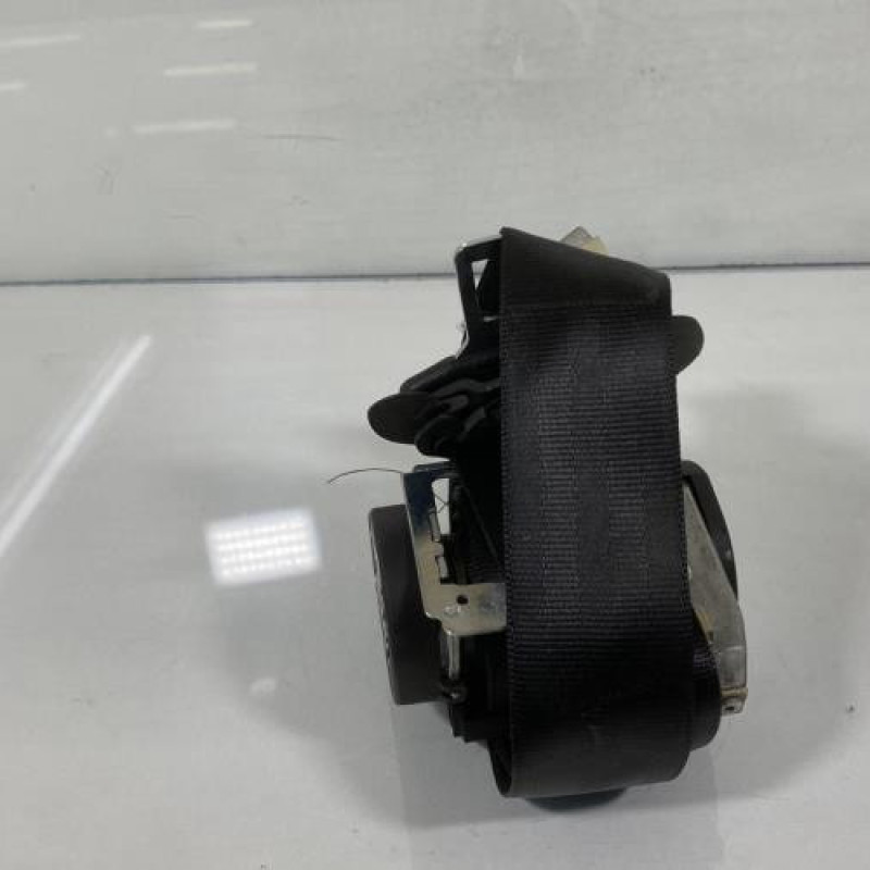 Pretensionneur de ceinture avant droit VOLKSWAGEN GOLF 5 Photo n°2
