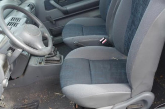 Pretensionneur de ceinture avant gauche RENAULT CLIO 1