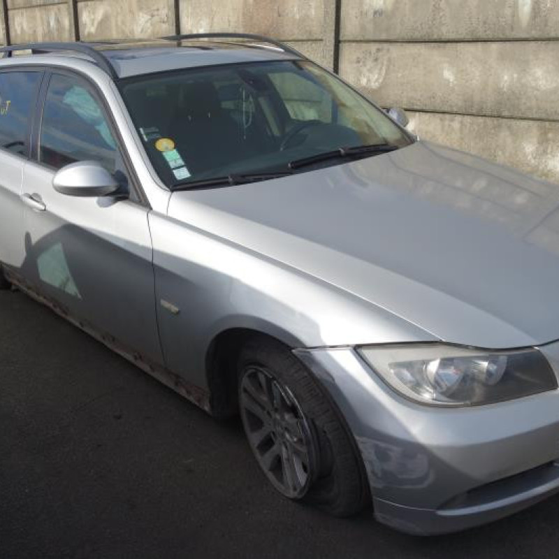Ceinture arriere gauche BMW SERIE 3 E91 Photo n°5