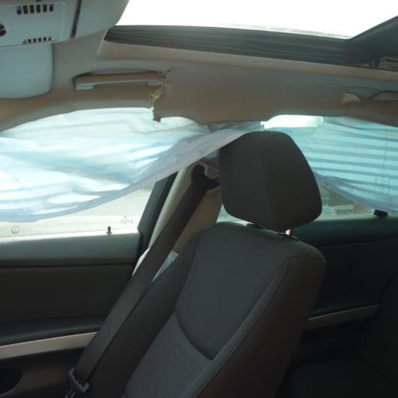 Ceinture arriere gauche BMW SERIE 3 E91 Photo n°11