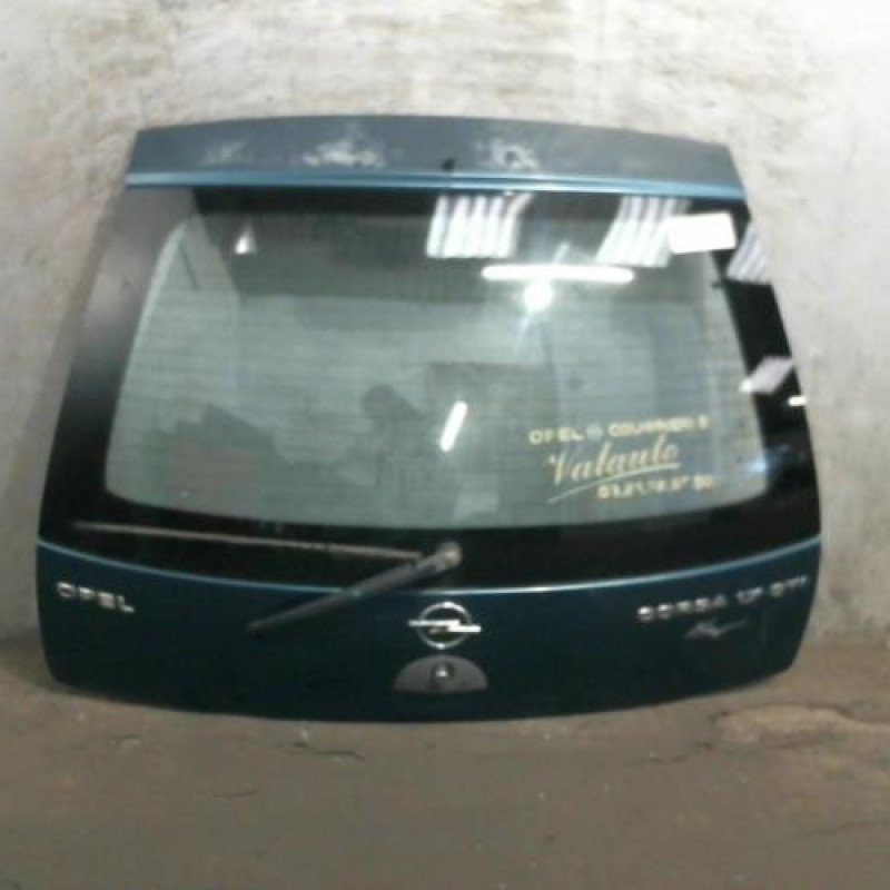 Malle/Hayon arriere OPEL CORSA C Photo n°1