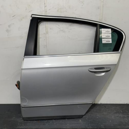 Porte arriere gauche VOLKSWAGEN PASSAT 5 Photo n°1