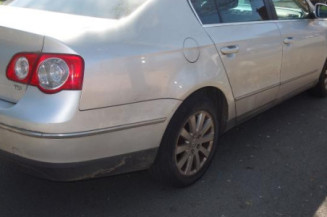 Air bag conducteur VOLKSWAGEN PASSAT 5