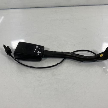 Attache ceinture avant droit VOLKSWAGEN PASSAT 5