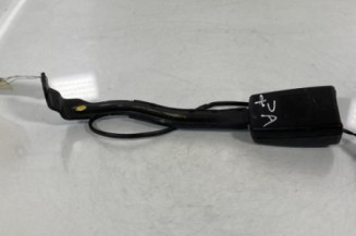 Attache ceinture avant droit VOLKSWAGEN PASSAT 5