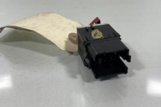 Bouton de warning VOLKSWAGEN PASSAT 5