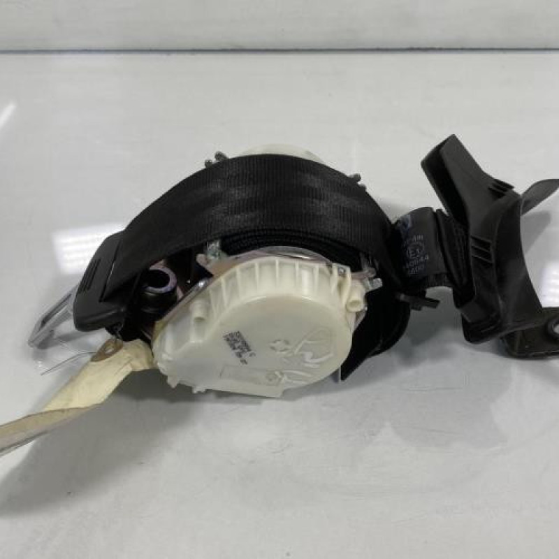 Ceinture arriere droit VOLKSWAGEN PASSAT 5 Photo n°1