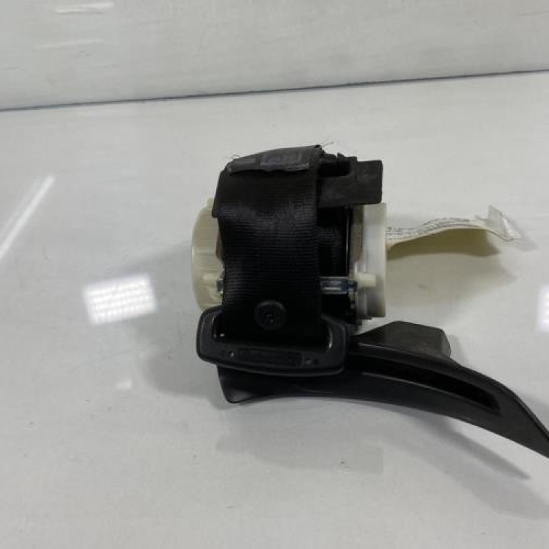 Ceinture arriere gauche VOLKSWAGEN PASSAT 5 Photo n°2