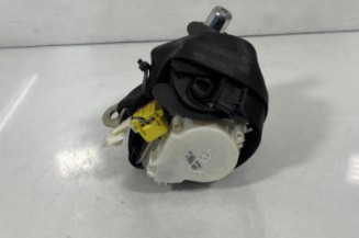 Pretensionneur de ceinture avant droit VOLKSWAGEN PASSAT 5 Photo n°1