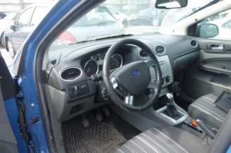 Ceinture arriere gauche FORD FOCUS 2