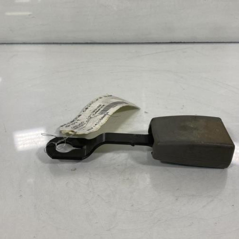 Attache ceinture avant droit DAEWOO REZZO Photo n°3