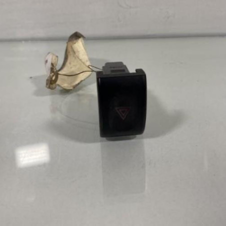 Bouton de warning DAEWOO REZZO Photo n°1
