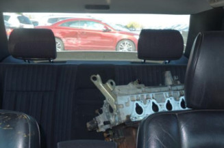 Pretensionneur de ceinture avant gauche MERCEDES 300 W124