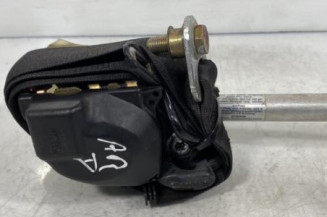 Pretensionneur de ceinture avant droit MERCEDES 250 W124 Photo n°1