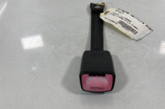 Attache ceinture avant droit TOYOTA AYGO 1 Photo n°1
