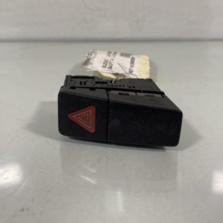 Bouton de warning SUZUKI SWIFT 4 Photo n°1
