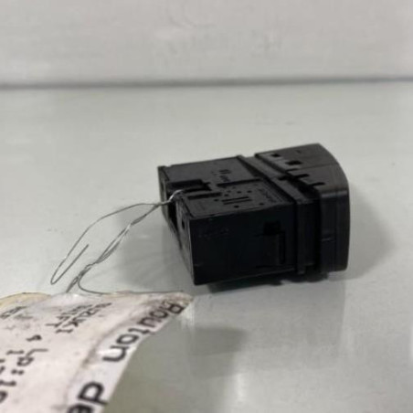 Bouton de warning SUZUKI SWIFT 4
