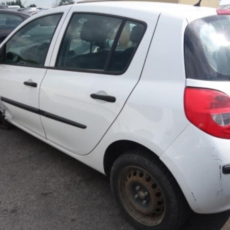 Pretensionneur de ceinture avant droit RENAULT CLIO 3 Photo n°6