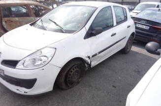 Pretensionneur de ceinture avant droit RENAULT CLIO 3
