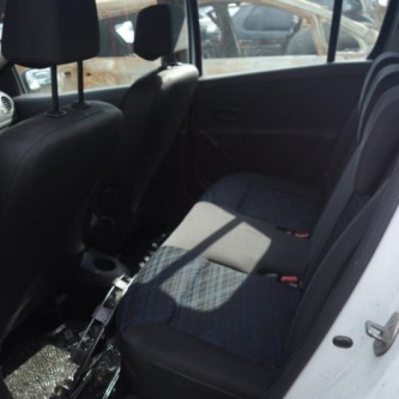 Pretensionneur de ceinture avant droit RENAULT CLIO 3 Photo n°9
